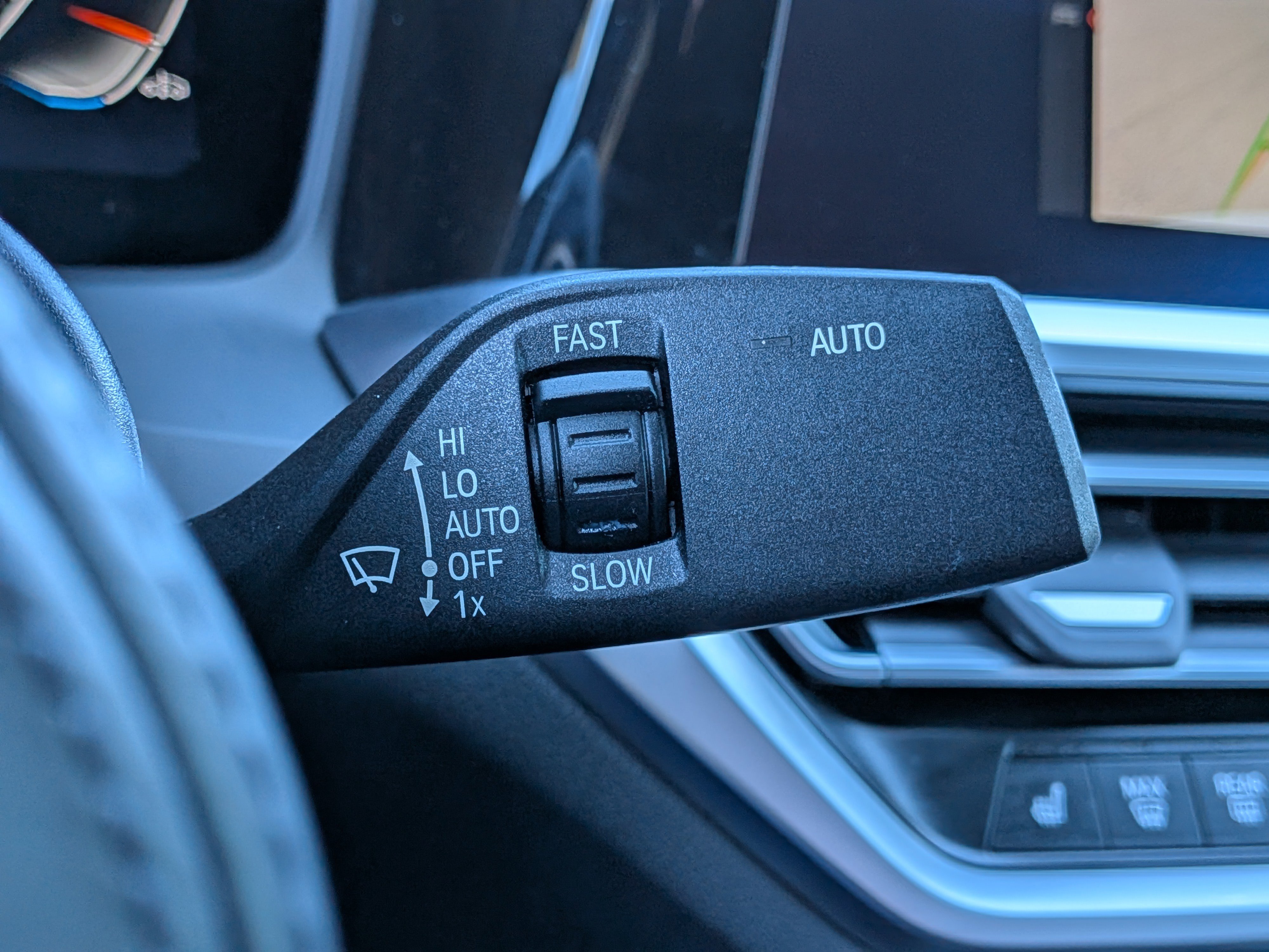 Used 2023 BMW 430i Coupe w/ M Sport Package image 24