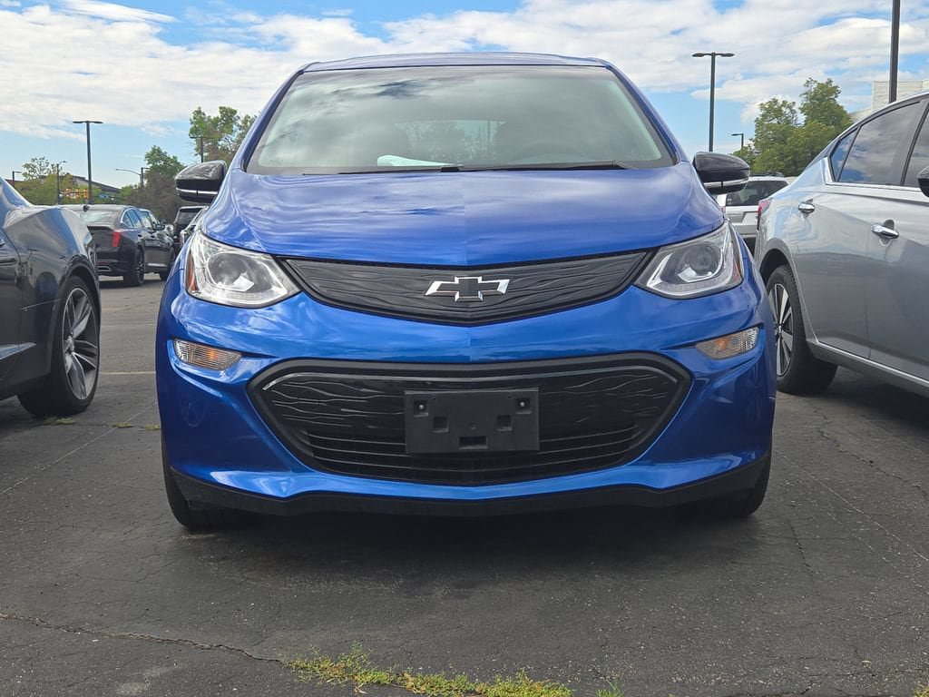 Used 2020 Chevrolet Bolt LT FWD image 2