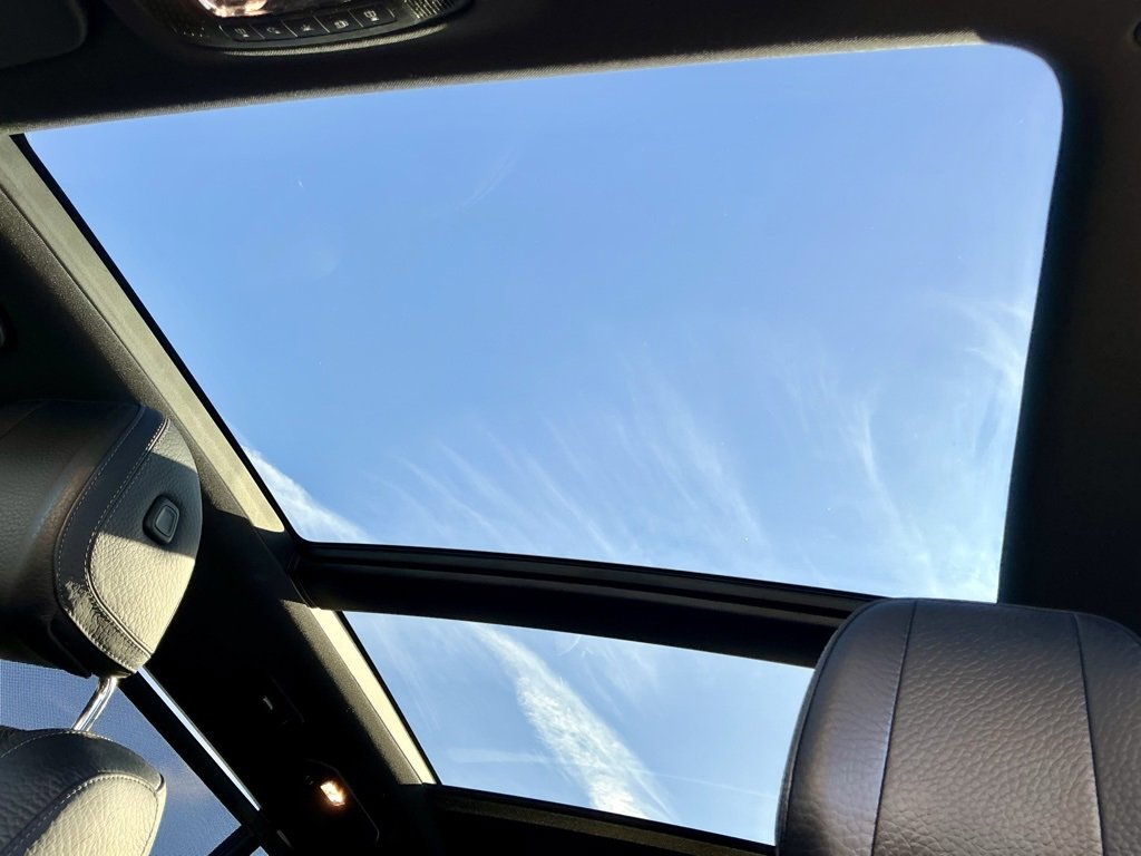 Used 2021 Mercedes-Benz GLS 580 4MATIC image 36