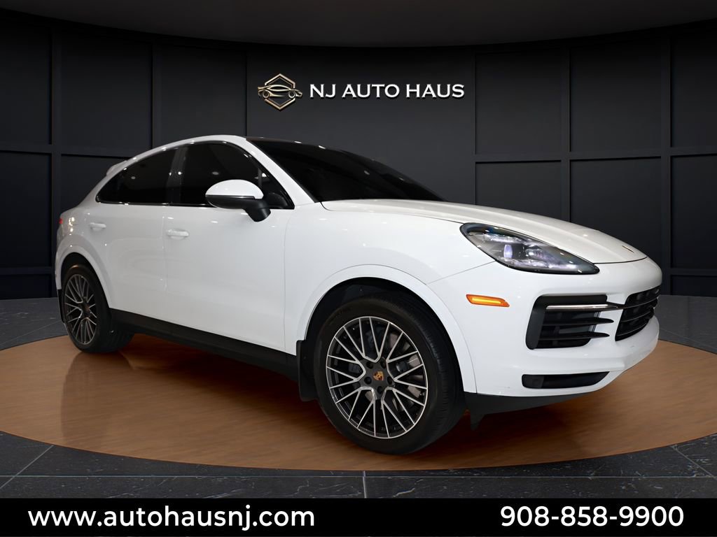Used 2021 Porsche Cayenne S w/ Premium Package Plus image 10