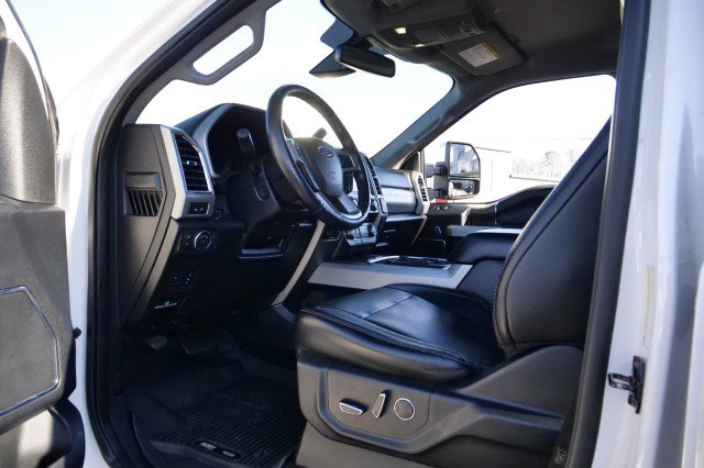 Used 2018 Ford F250 Lariat w/ Lariat Ultimate Package image 29