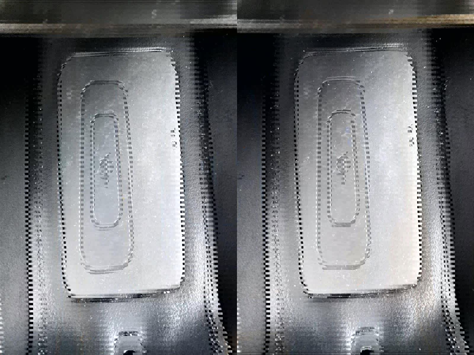 Used 2018 Toyota Avalon Limited image 27