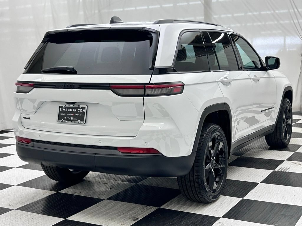 New 2026 Jeep Grand Cherokee Limited w/ Limited Altitude Package AWD/4WD image 7