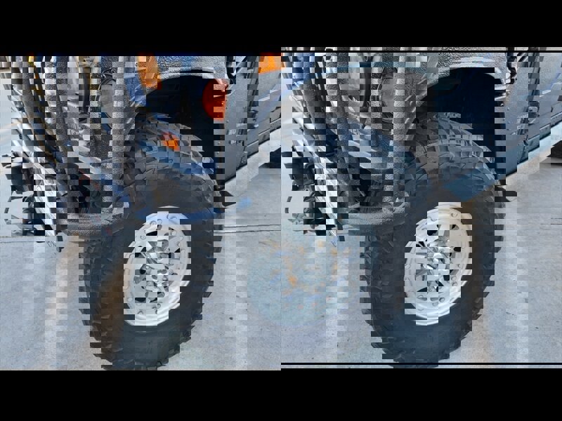 Used 1997 HUMMER H1 4-Door Wagon image 4