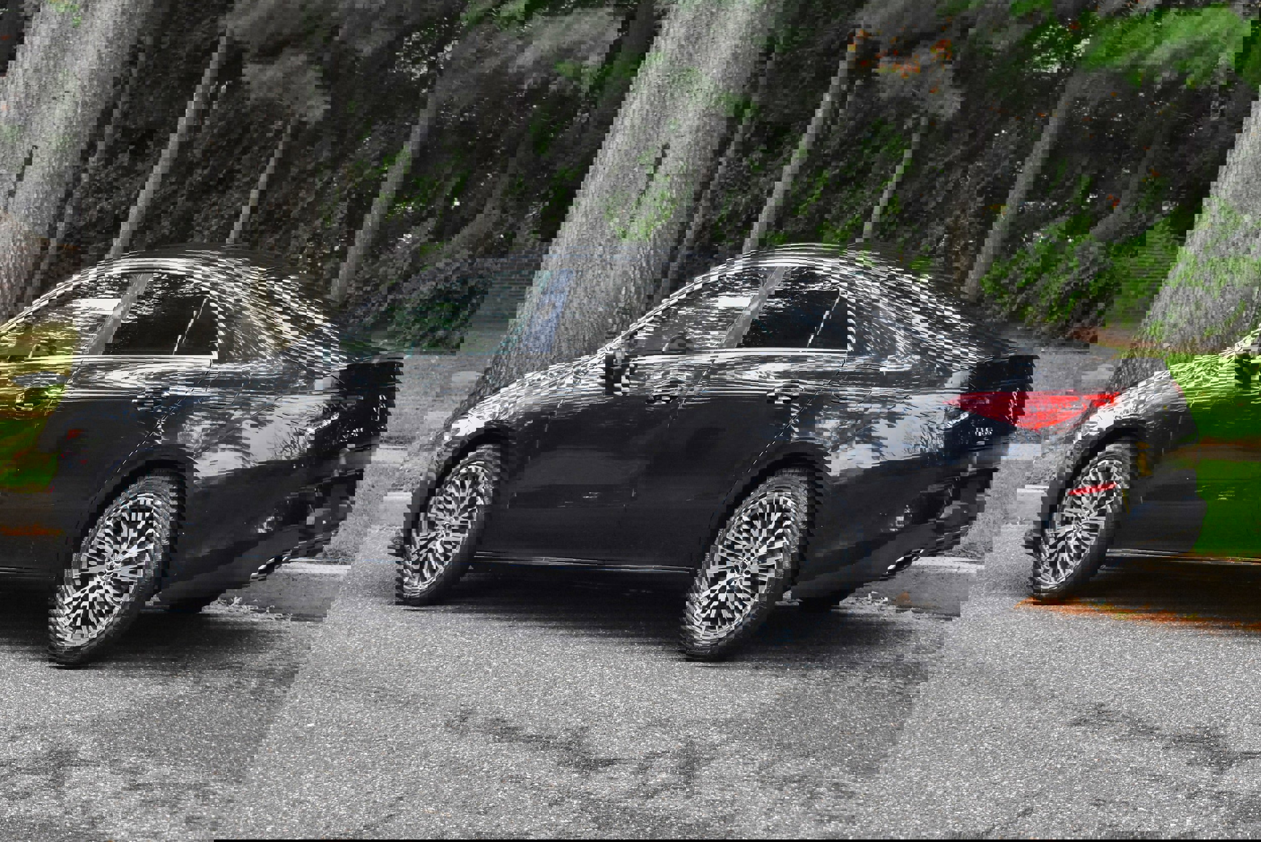 Used 2020 Mercedes-Benz CLA 250 4MATIC image 5