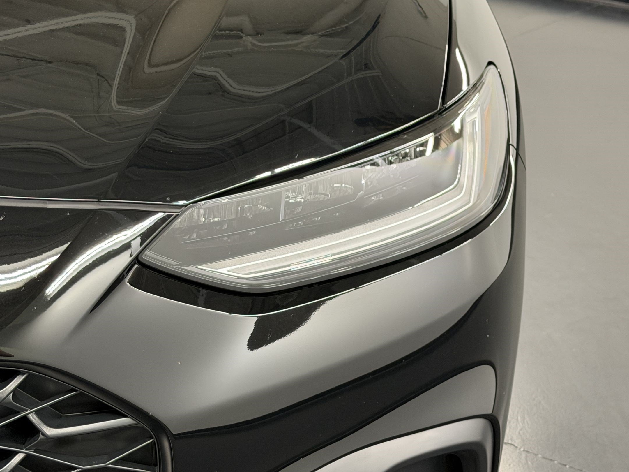 Certified 2025 Honda HR-V LX image 11