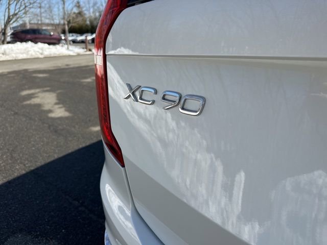 Certified 2024 Volvo XC90 B5 Plus w/ Protection Package Premier image 39