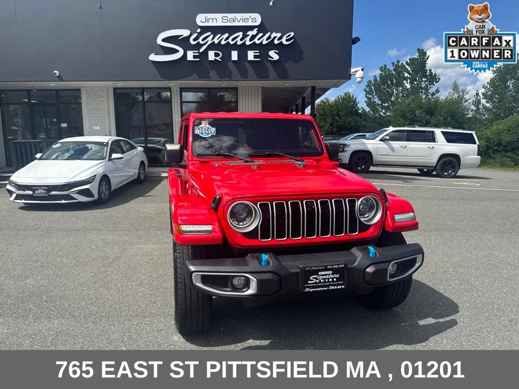 Used 2024 Jeep Wrangler Unlimited Sahara w/ Technology Group