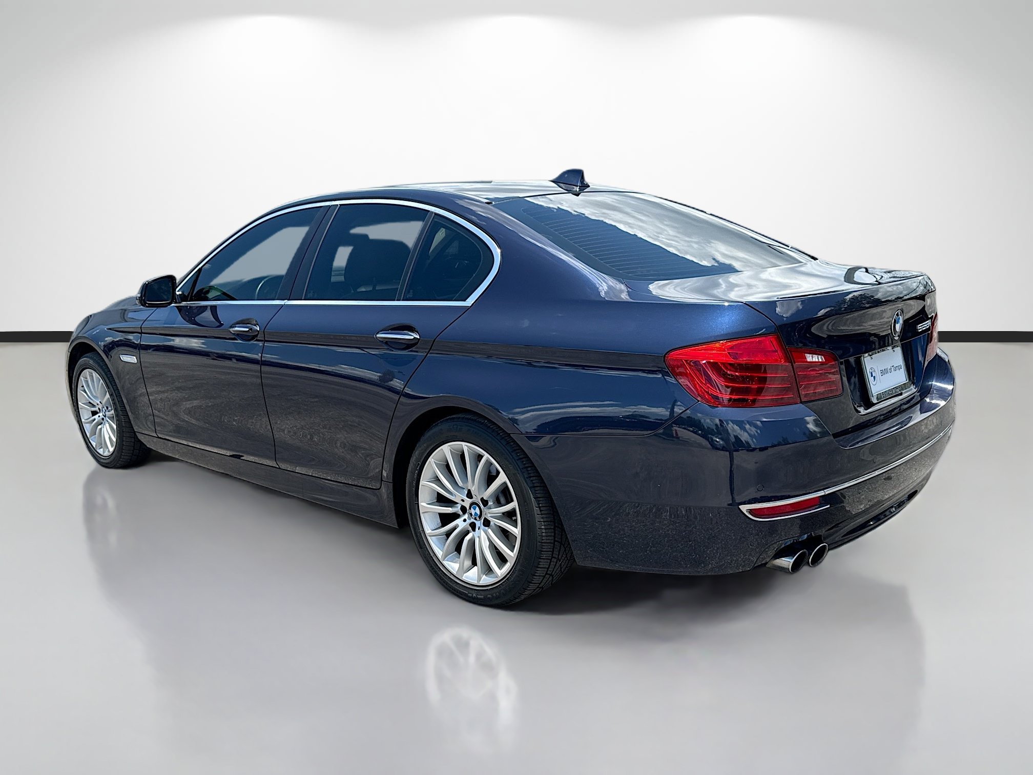 Used 2016 BMW 528i Sedan RWD image 5