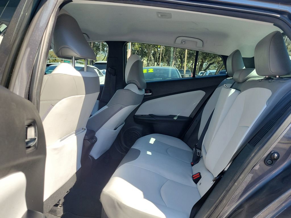 Used 2022 Toyota Prius Prime Limited image 13