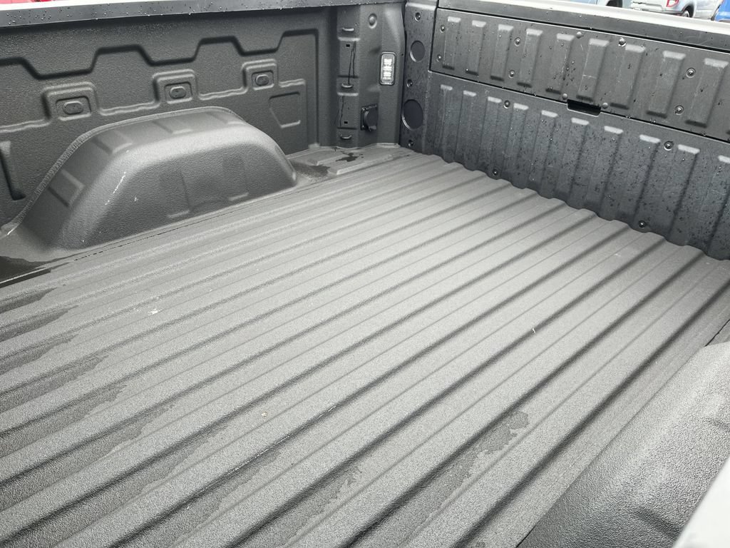 Used 2025 Chevrolet Silverado 1500 LT Trail Boss w/ Convenience Package II AWD/4WD image 23