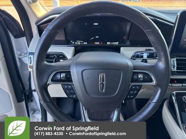 Used 2019 Lincoln Navigator Reserve image 28