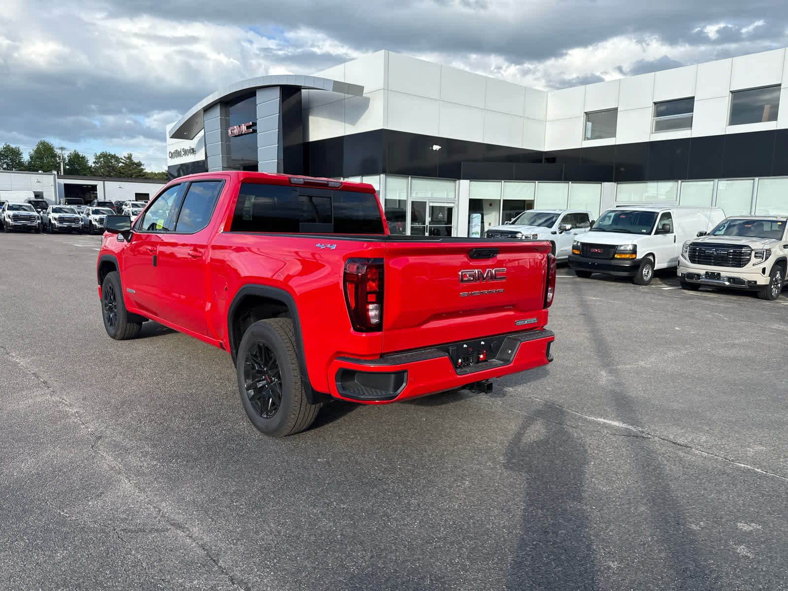 New 2026 GMC Sierra 1500 Elevation w/ Elevation Premium Package AWD/4WD image 3