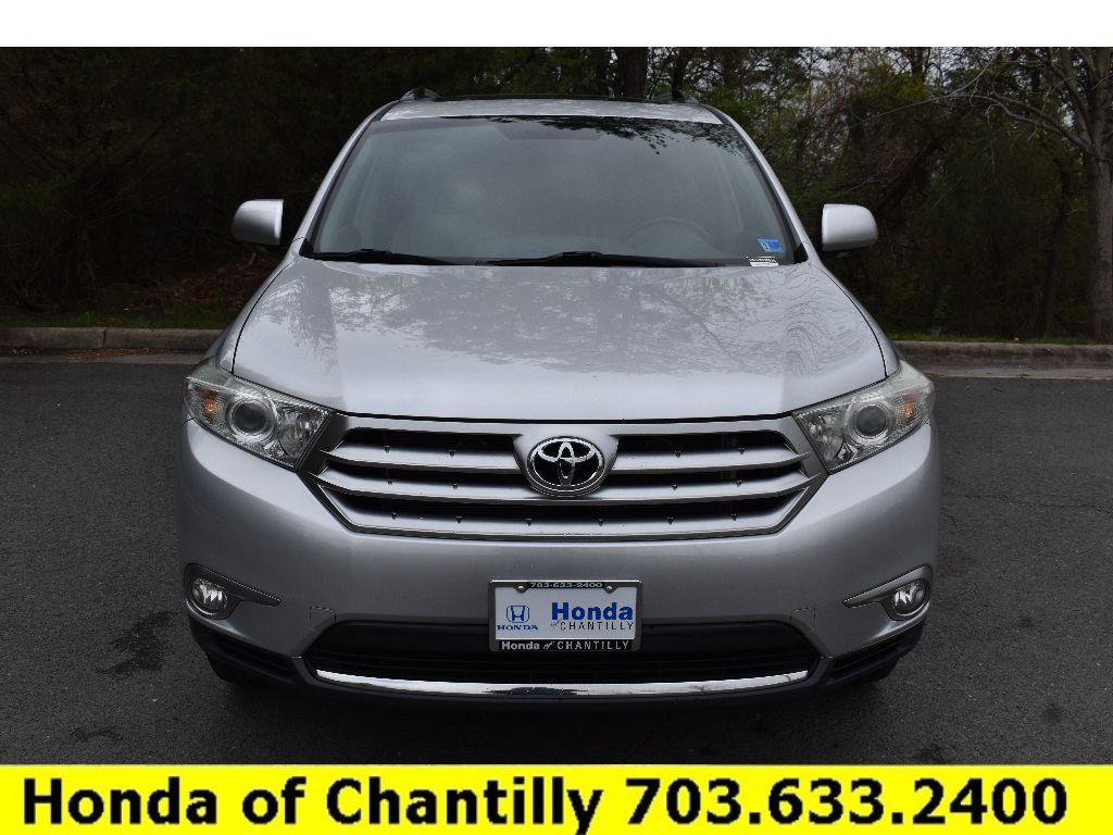 Used 2013 Toyota Highlander Limited image 2