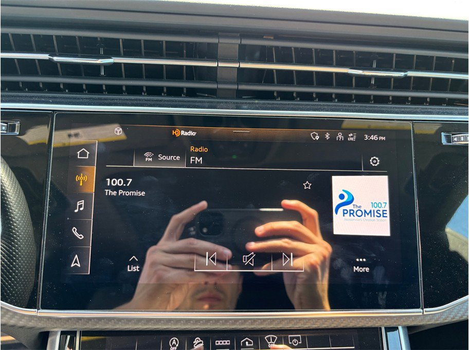 Used 2021 Audi RS Q8 w/ Black Optic Package AWD/4WD image 34