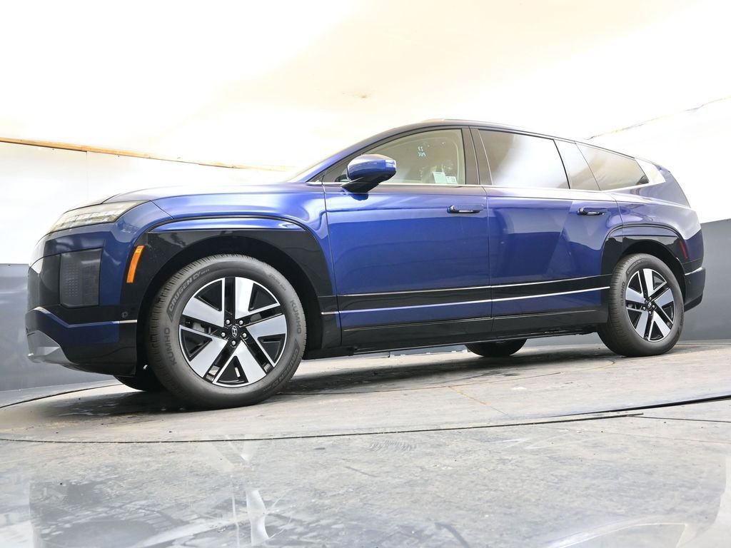 Used 2026 Hyundai Ioniq 9 SEL image 30