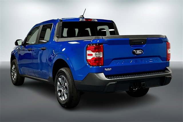 New 2025 Ford Maverick XLT image 3
