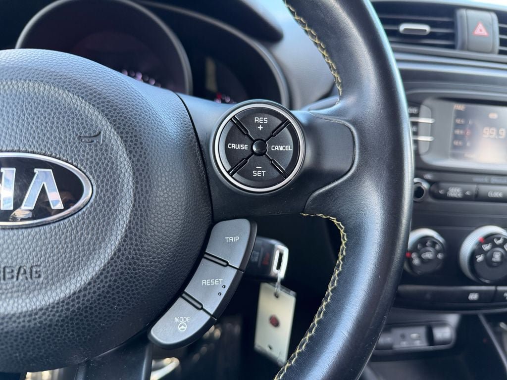 Used 2016 Kia Soul + w/ Designer's Package FWD image 16