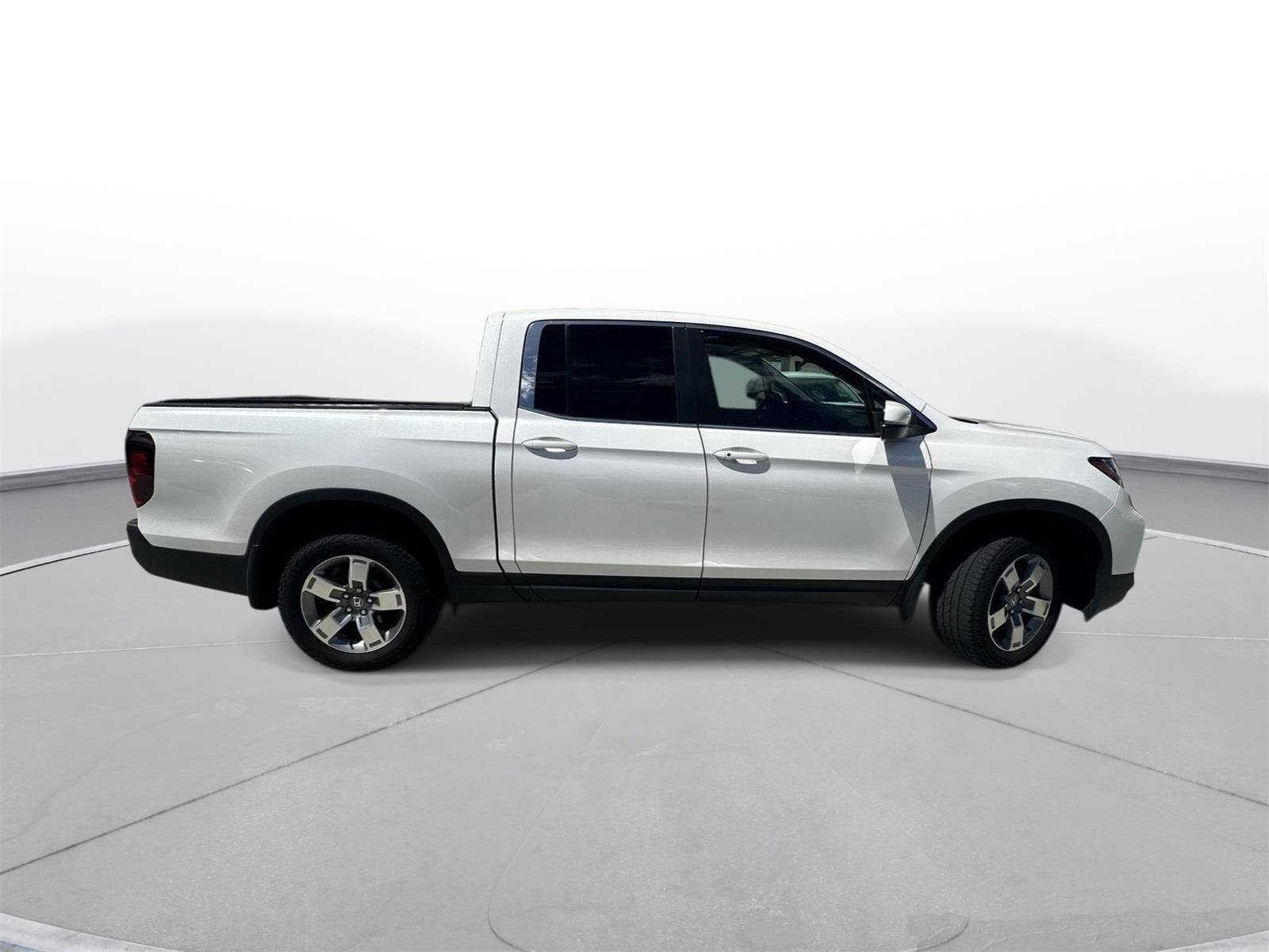 Used 2025 Honda Ridgeline RTL image 5