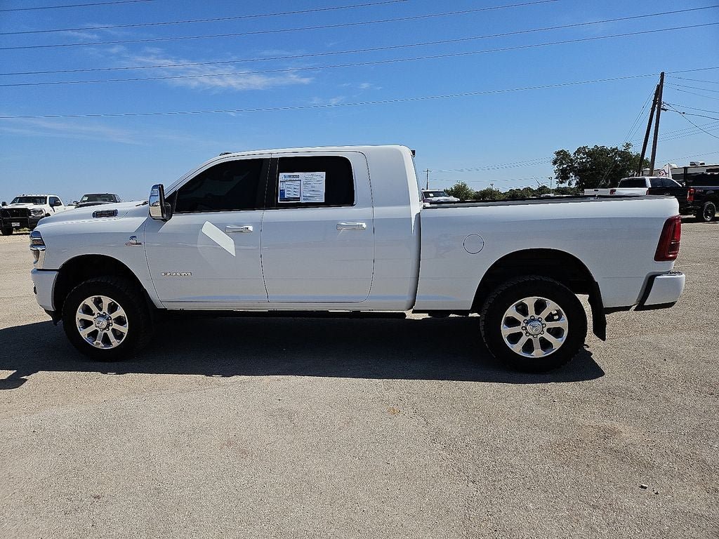 Certified 2026 RAM 2500 Laramie AWD/4WD image 3