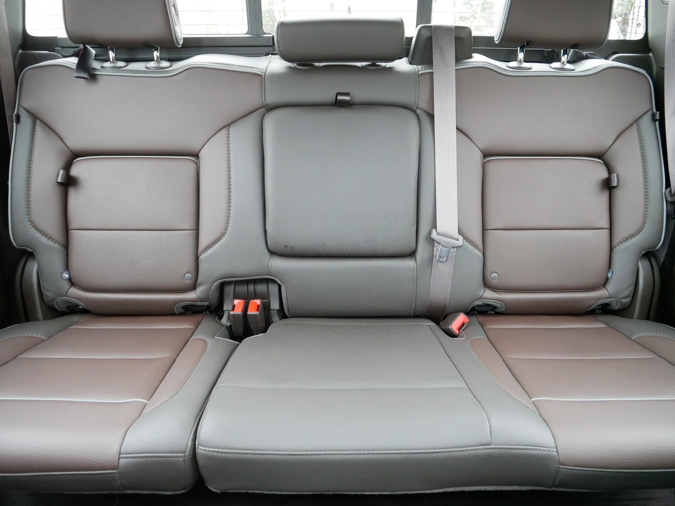 Used 2024 GMC Sierra 3500 Denali w/ Denali Reserve Package image 13