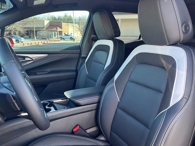 Used 2024 Chevrolet Blazer EV LT image 18