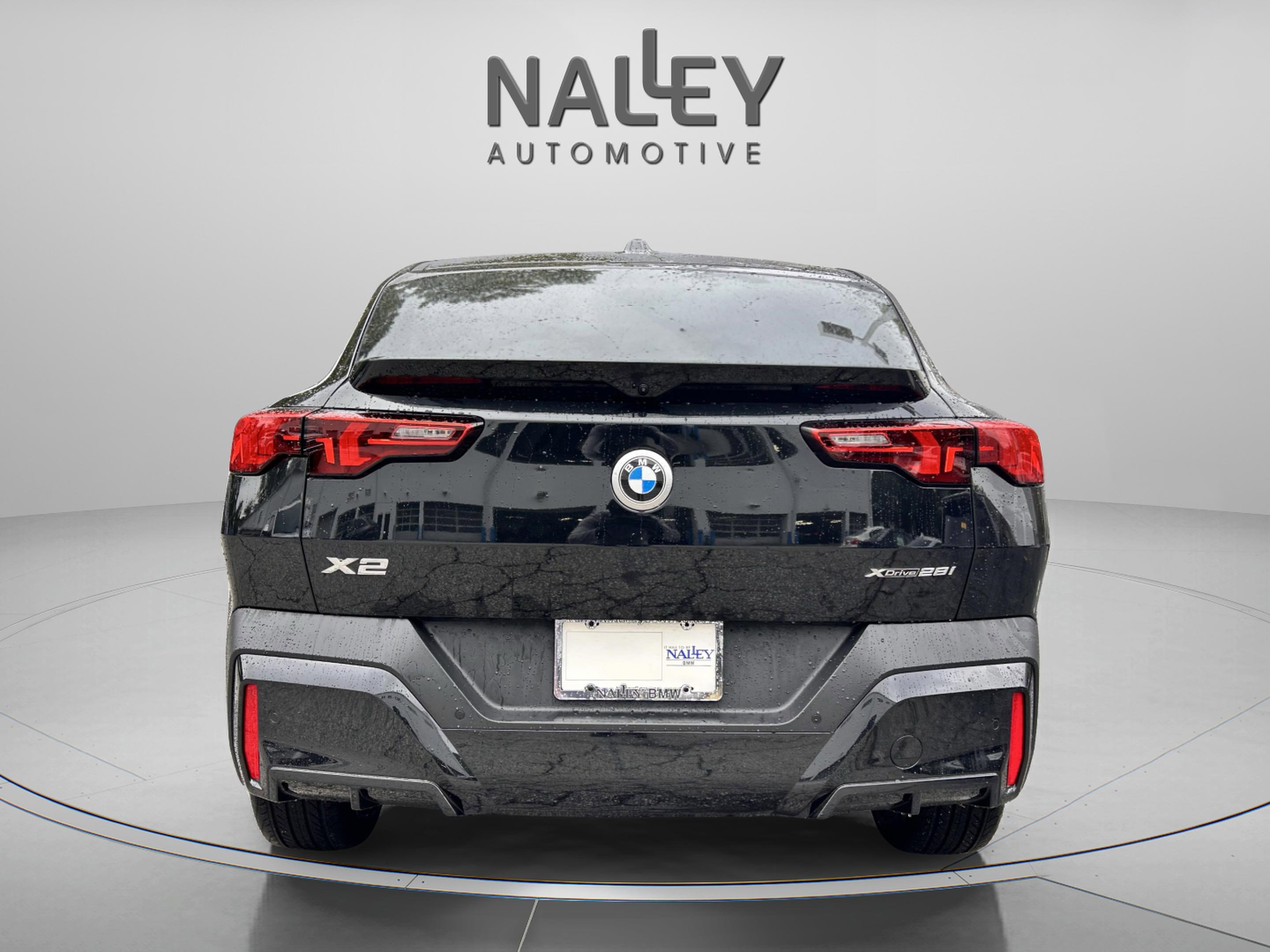 Used 2026 BMW X2 xDrive28i w/ Technology Package image 4