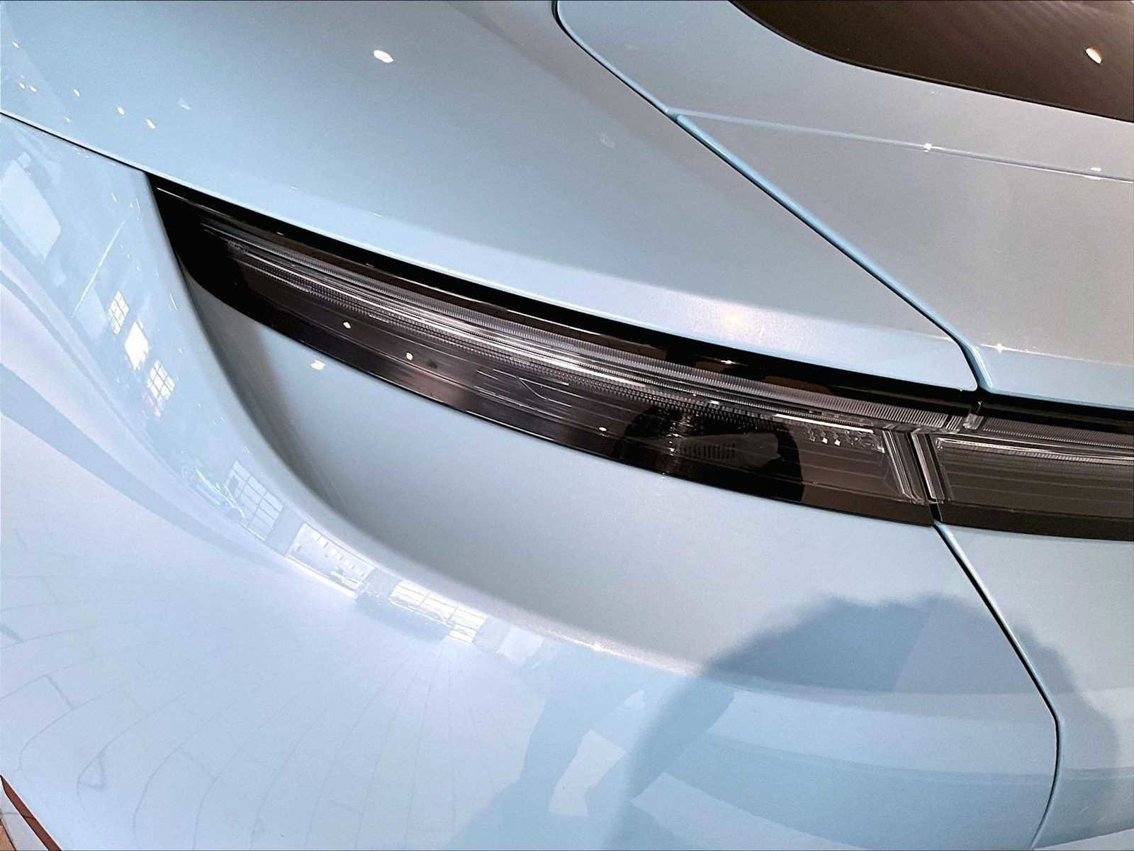 Used 2022 Porsche Taycan 4S image 33