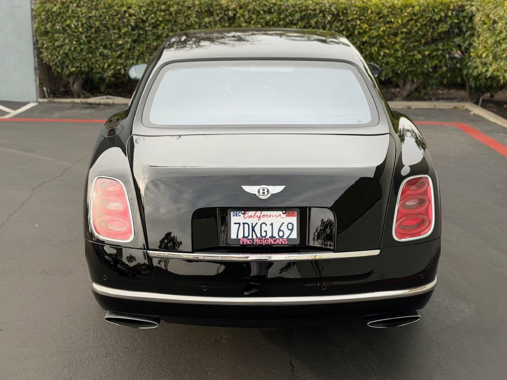 Used 2013 Bentley Mulsanne image 22