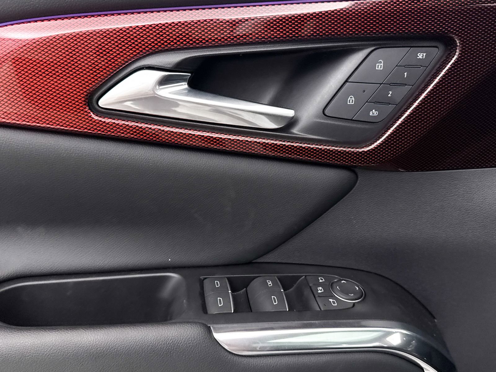 Used 2024 Chevrolet Traverse RS w/ LPO, Floor Liner Package image 30