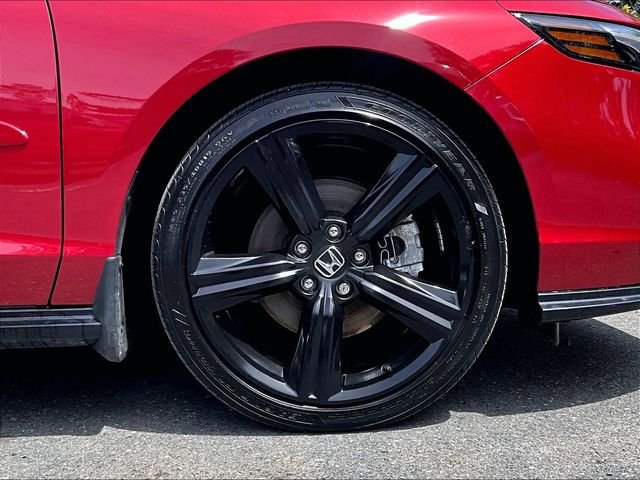 Used 2023 Honda Accord Sport image 9