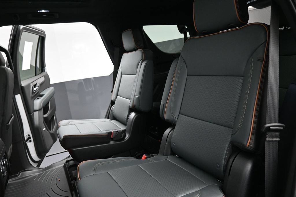 New 2026 GMC Yukon AT4 w/ AT4 Premium Package AWD/4WD image 23