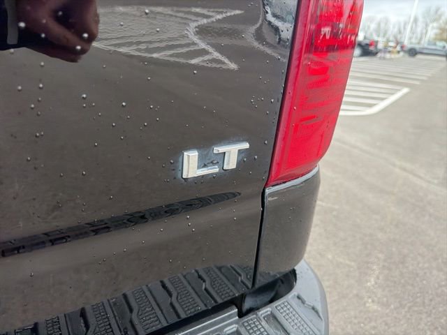 Used 2022 Chevrolet Silverado 1500 LT image 10