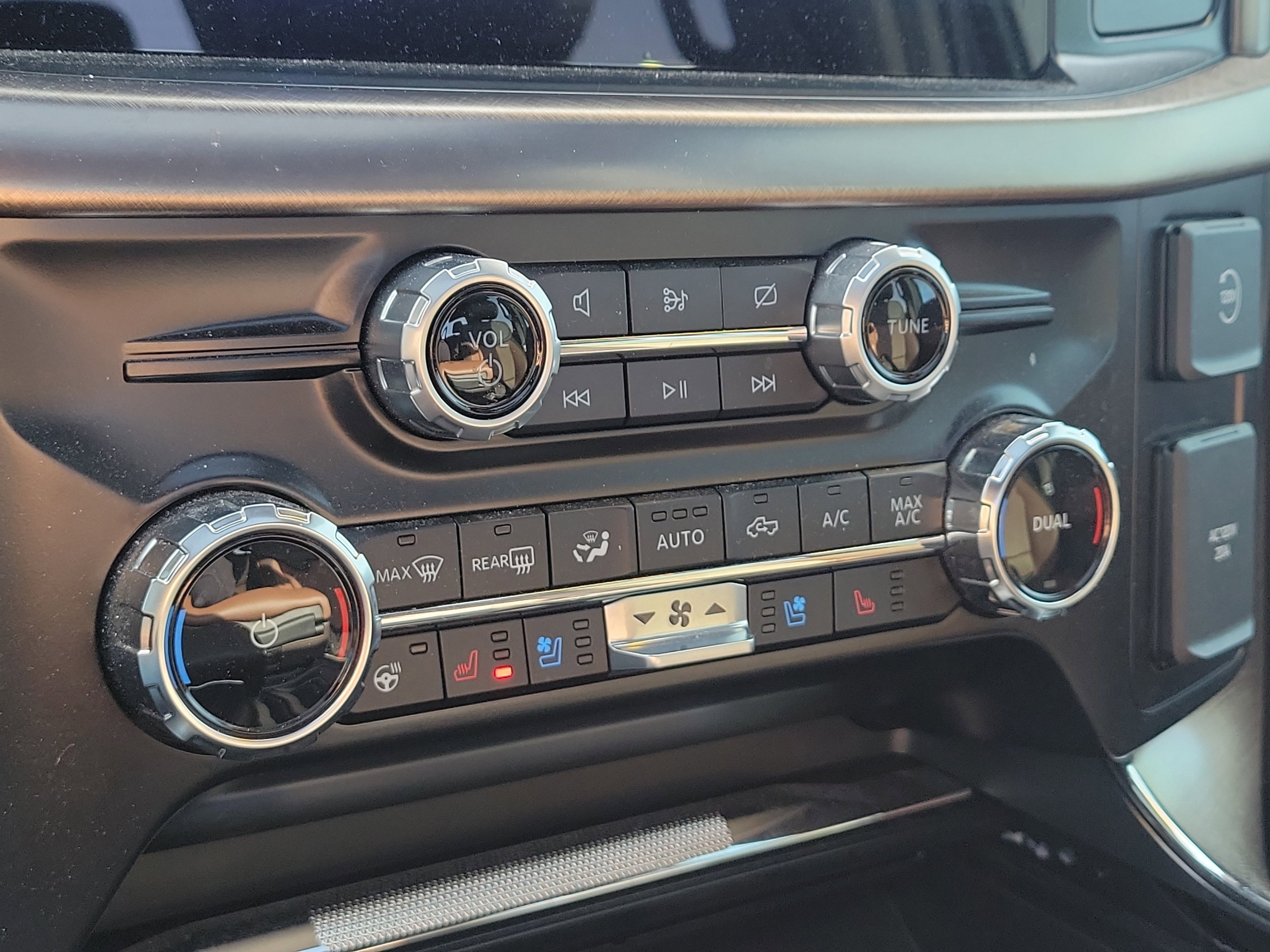 Used 2024 Ford F150 King Ranch image 35