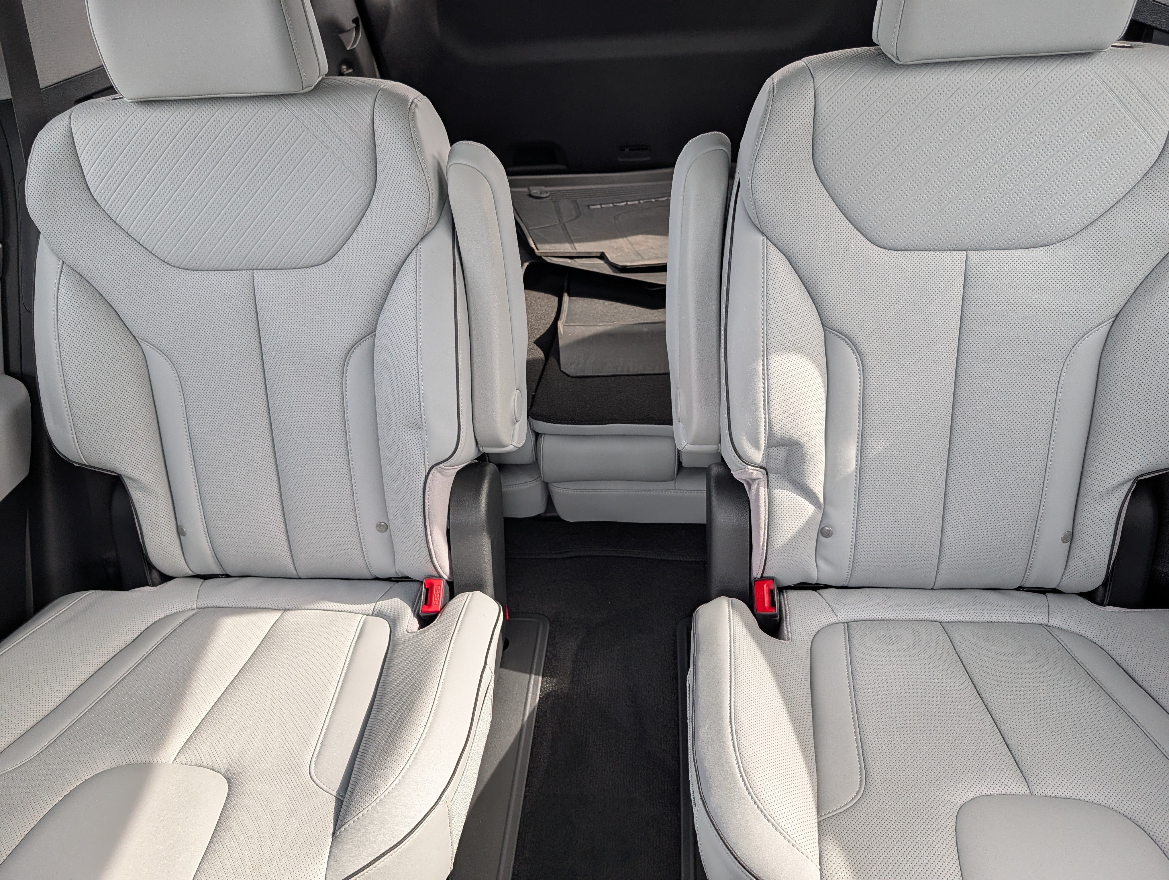 Certified 2025 Hyundai Palisade SEL AWD/4WD image 13