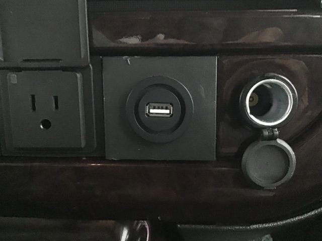 Used 2021 Chevrolet Express 3500 LS w/ Chrome Appearance Package image 29