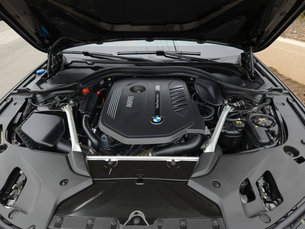 Used 2019 BMW 540i w/ Convenience Package image 25