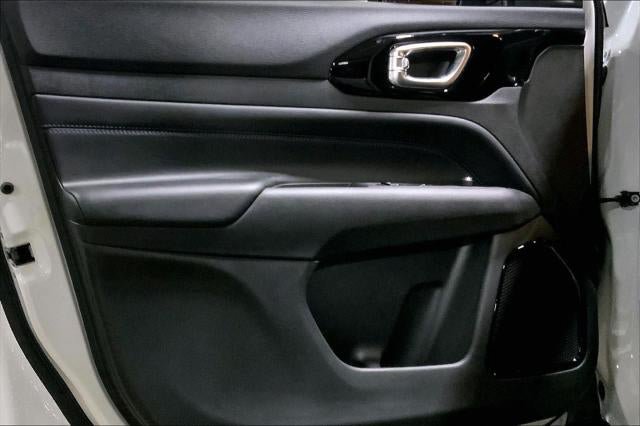 New 2026 Jeep Compass Latitude AWD/4WD image 45