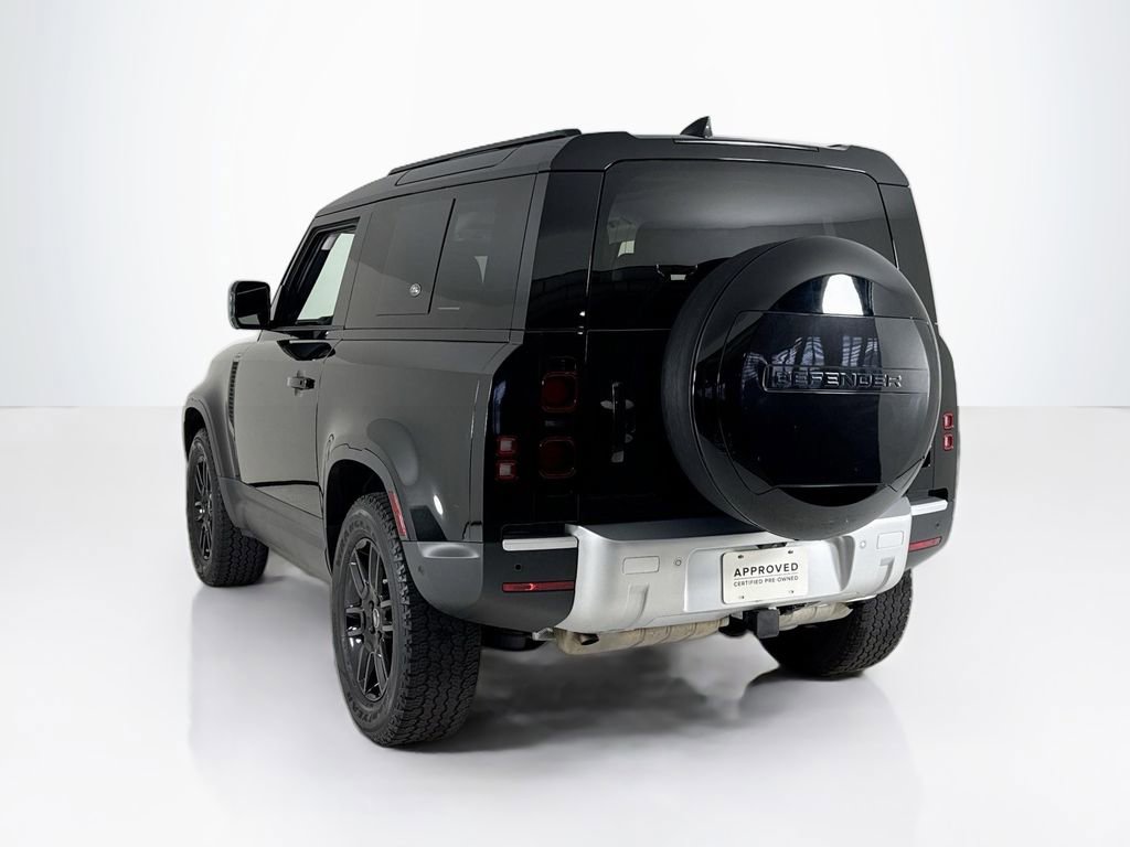 Used 2023 Land Rover Defender 90 S image 3