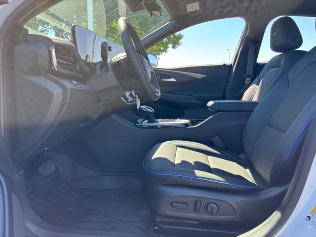 New 2026 Buick Envista Sport Touring w/ Convenience I Package FWD image 16