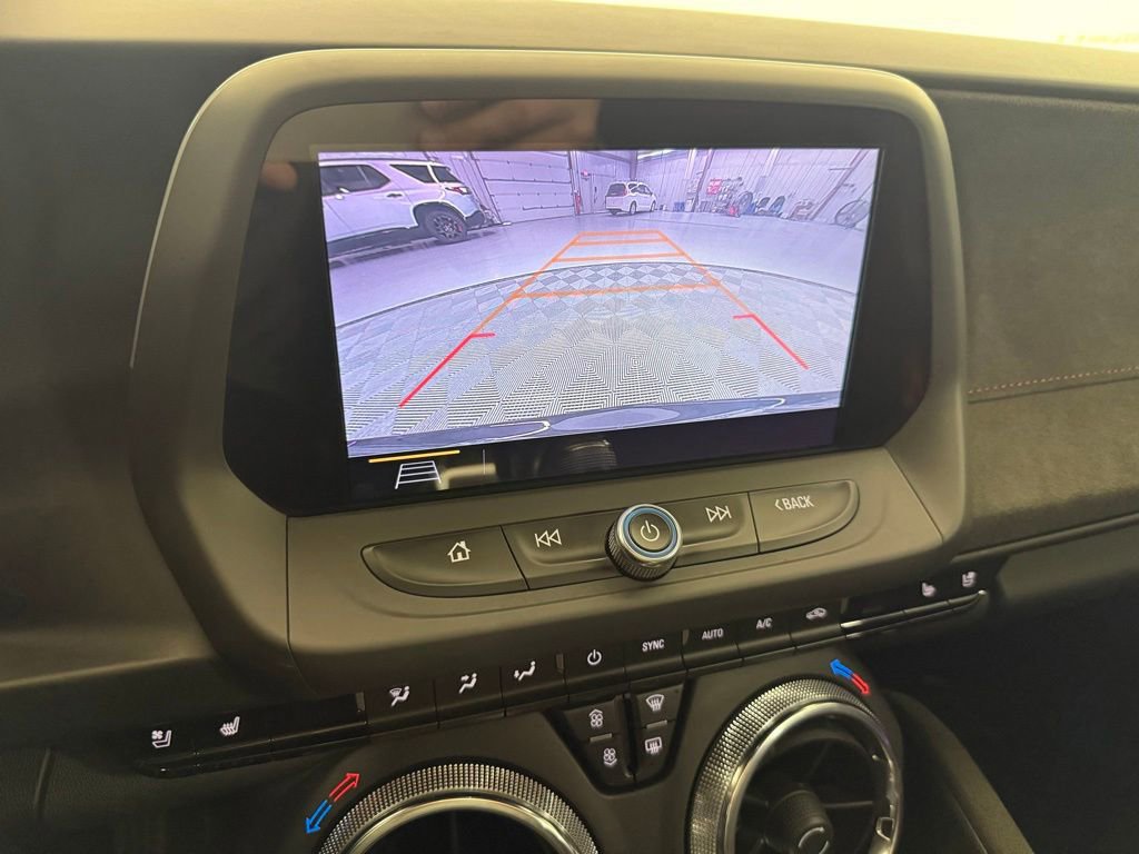 Used 2019 Chevrolet Camaro ZL1 RWD image 32