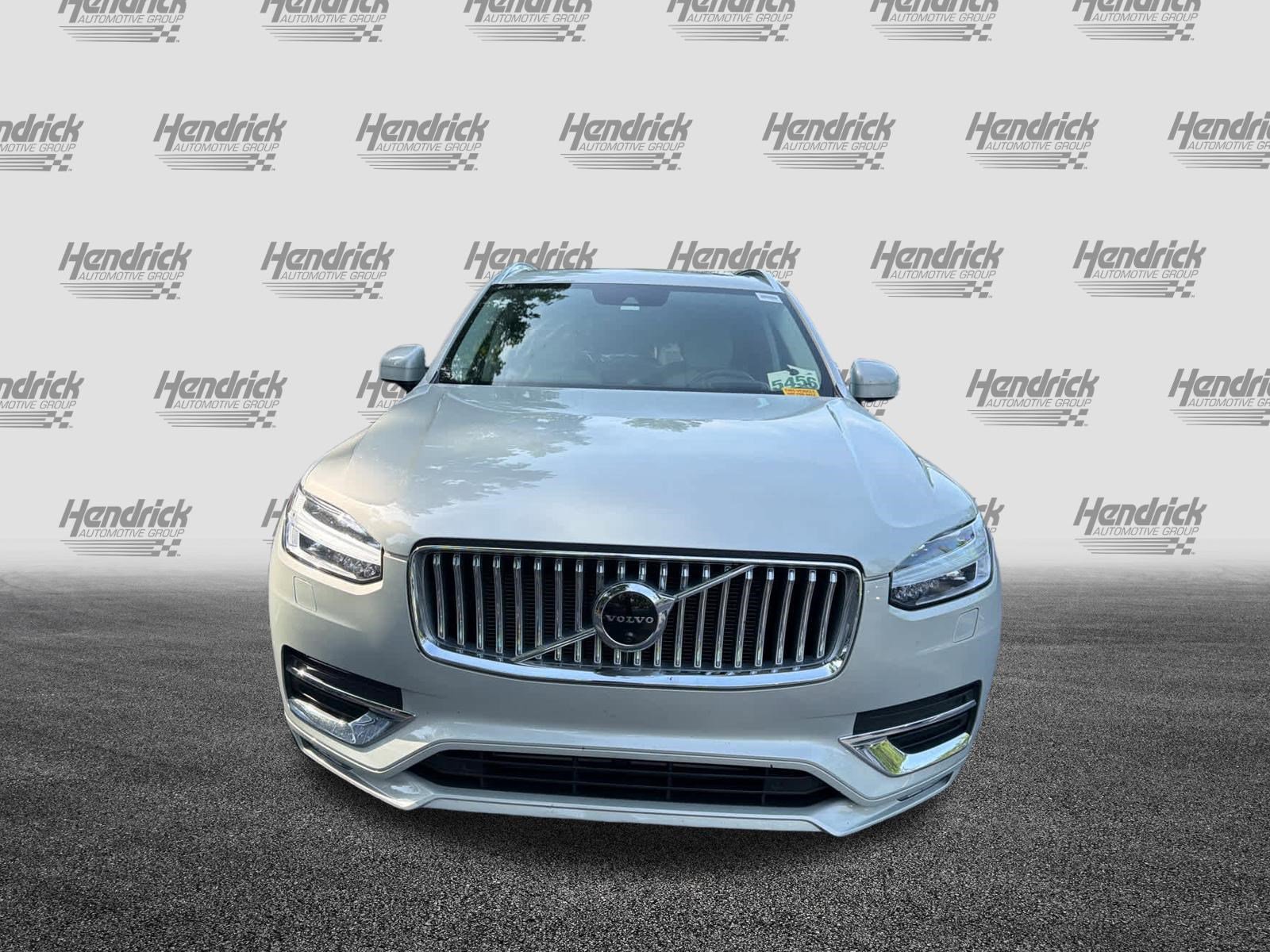 Used 2022 Volvo XC90 T6 Inscription w/ Lounge Package AWD/4WD image 3