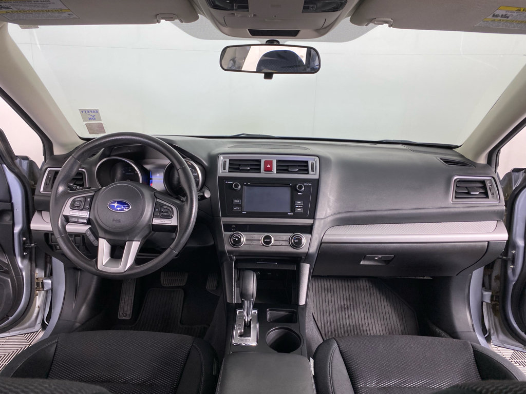 Used 2017 Subaru Outback 2.5i AWD/4WD image 17
