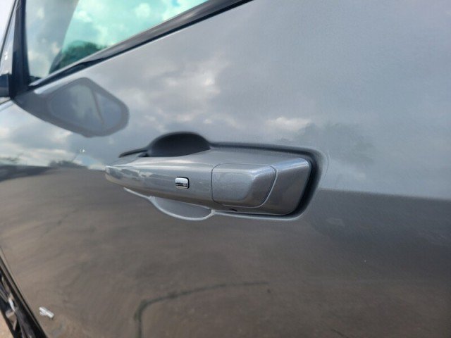 Used 2026 Buick Enclave Sport Touring FWD image 9