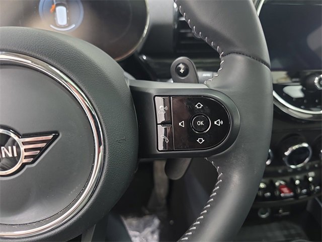 Used 2024 MINI Cooper Clubman S w/ Signature Upholstery Package image 18