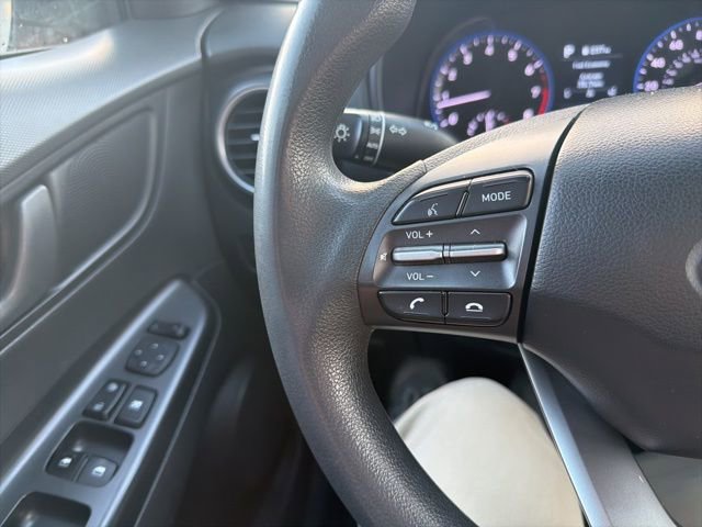 Used 2021 Hyundai Kona SE image 29
