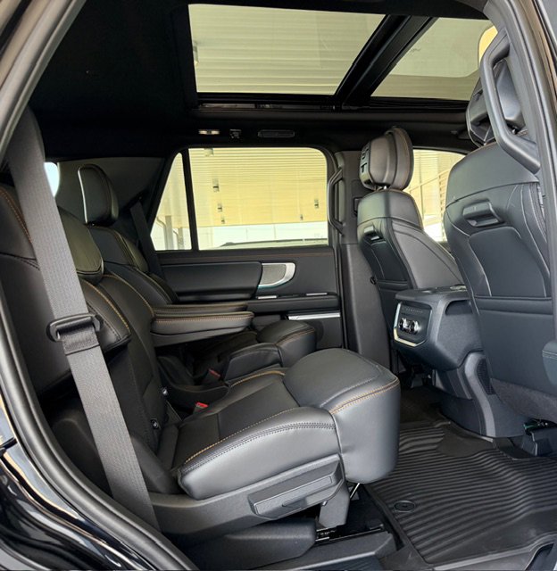 New 2026 Ford Expedition Tremor image 10