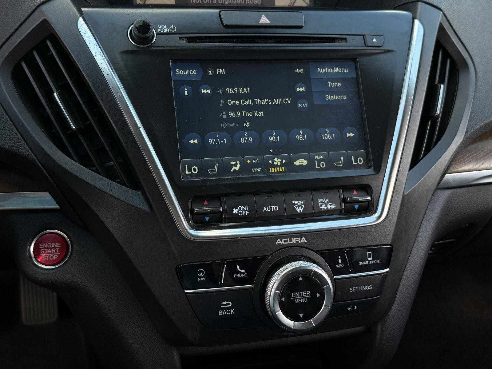 Used 2019 Acura MDX SH-AWD w/ Technology Package image 17