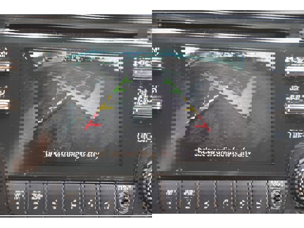 Used 2014 Nissan Frontier SV w/ SV Value Truck Package image 25