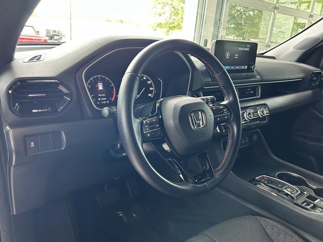 Used 2024 Honda Pilot Sport image 16